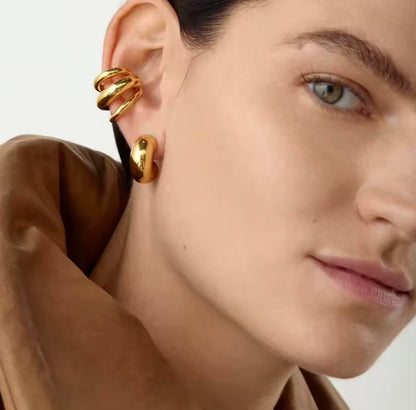 Ear cuff - PREMIUM | ✨Chapado en oro PVD 18K | 💦 Waterproof