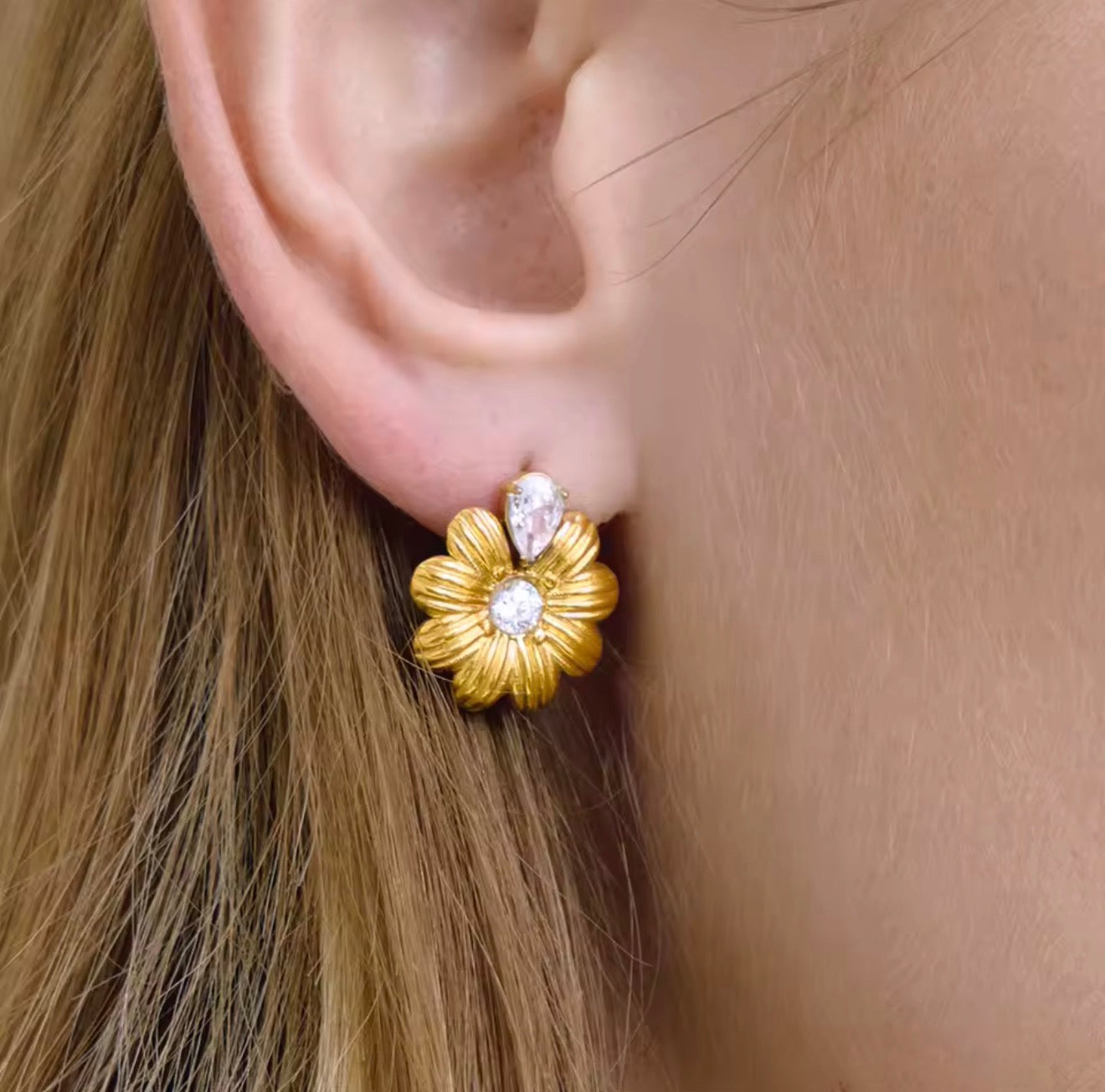 Aretes - PREMIUM | ✨Chapado en oro PVD 18K | 💦 Waterproof