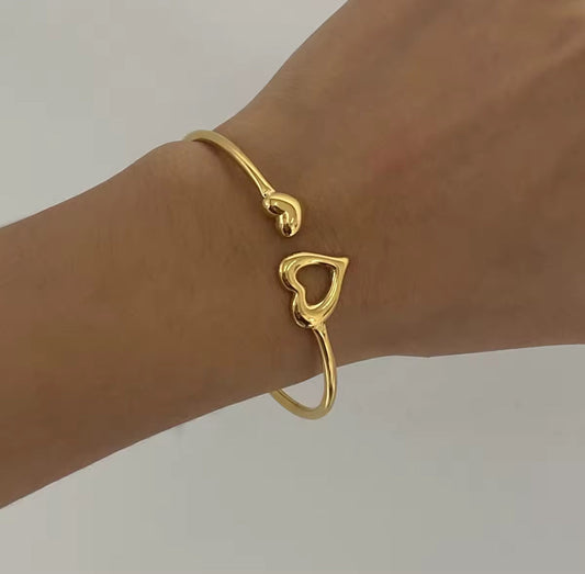 Brazalete - PREMIUM | ✨Chapado en oro PVD 18K | 💦 Waterproof